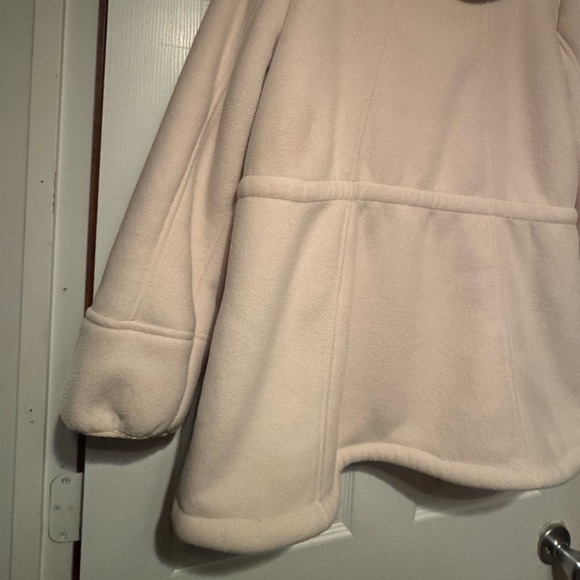 Koolaburra Sz XL Cream Faux Fur Sherpa Jacket with Hood - Picture 7 of 12